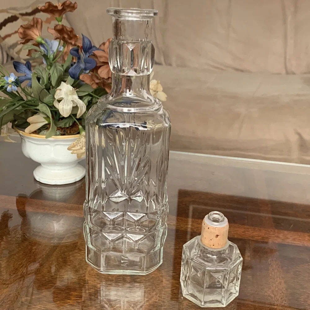 Depositata Liquor Decanter Italian Glass Cork Stopper Vintage Spirits Bottle
